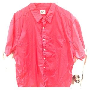 Old abbey shirt sleeve fuchsia colored shirt